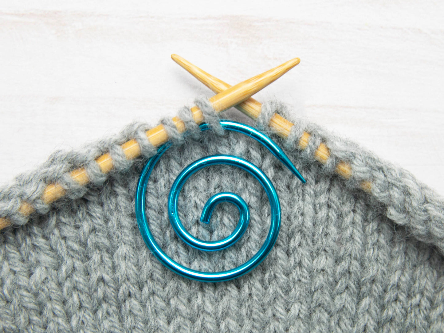 Spiral Cable Needle