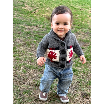 Little Canadian Cardigan Kit