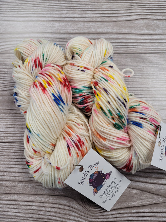 Stitch's Brew - Light Worsted Merino 115 gr