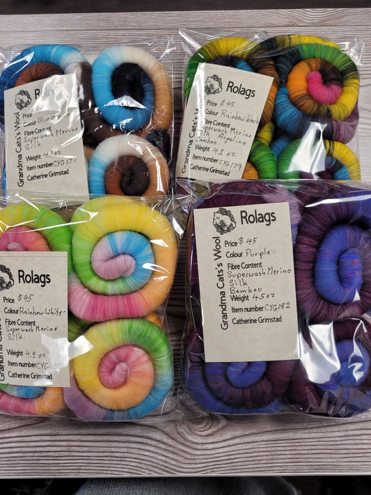 Grandma Cat's Wool Rolags