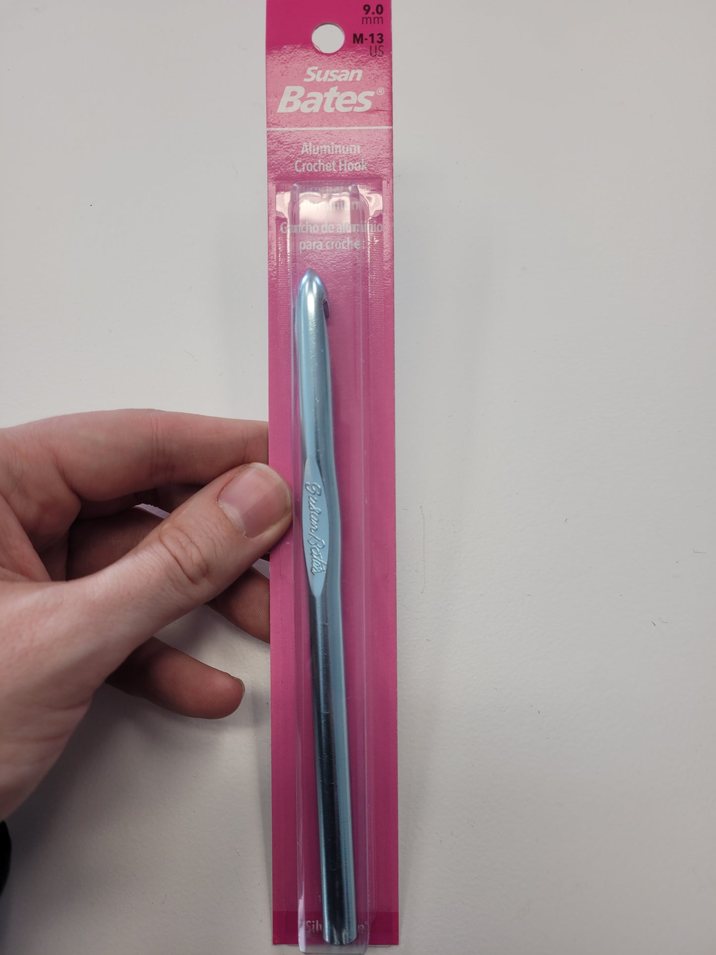 Susan Bates Silvalume Crochet Hook