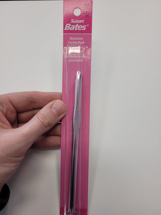 Susan Bates Silvalume Crochet Hook