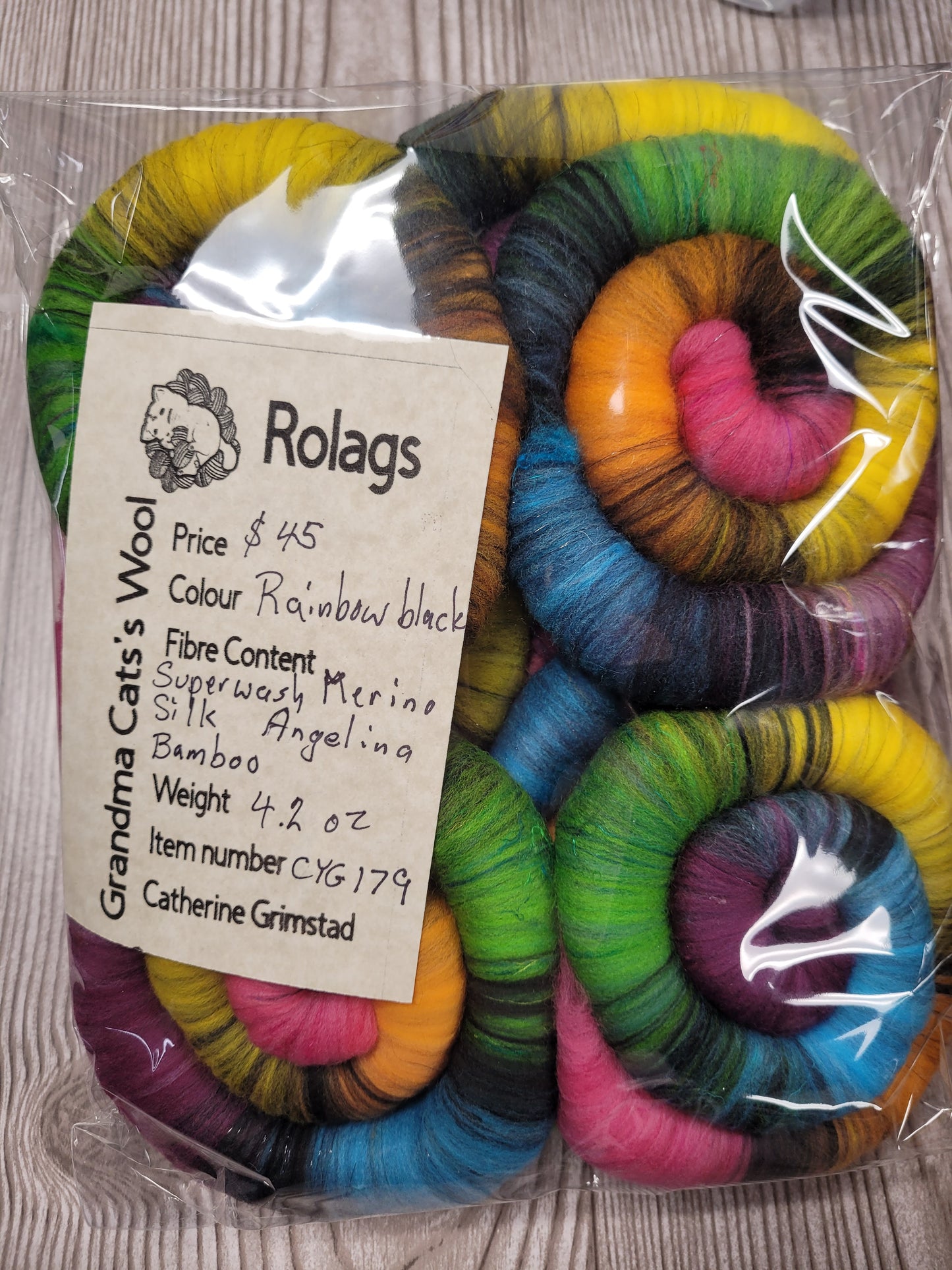 Grandma Cat's Wool Rolags