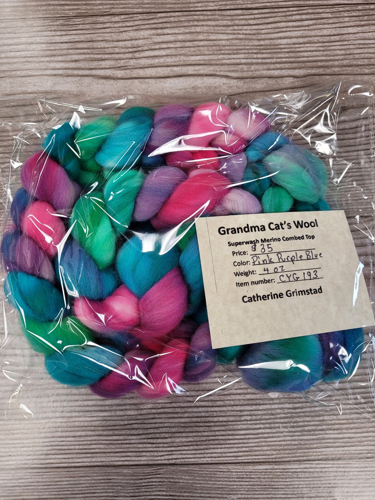 Grandma Cat's Wool Roving