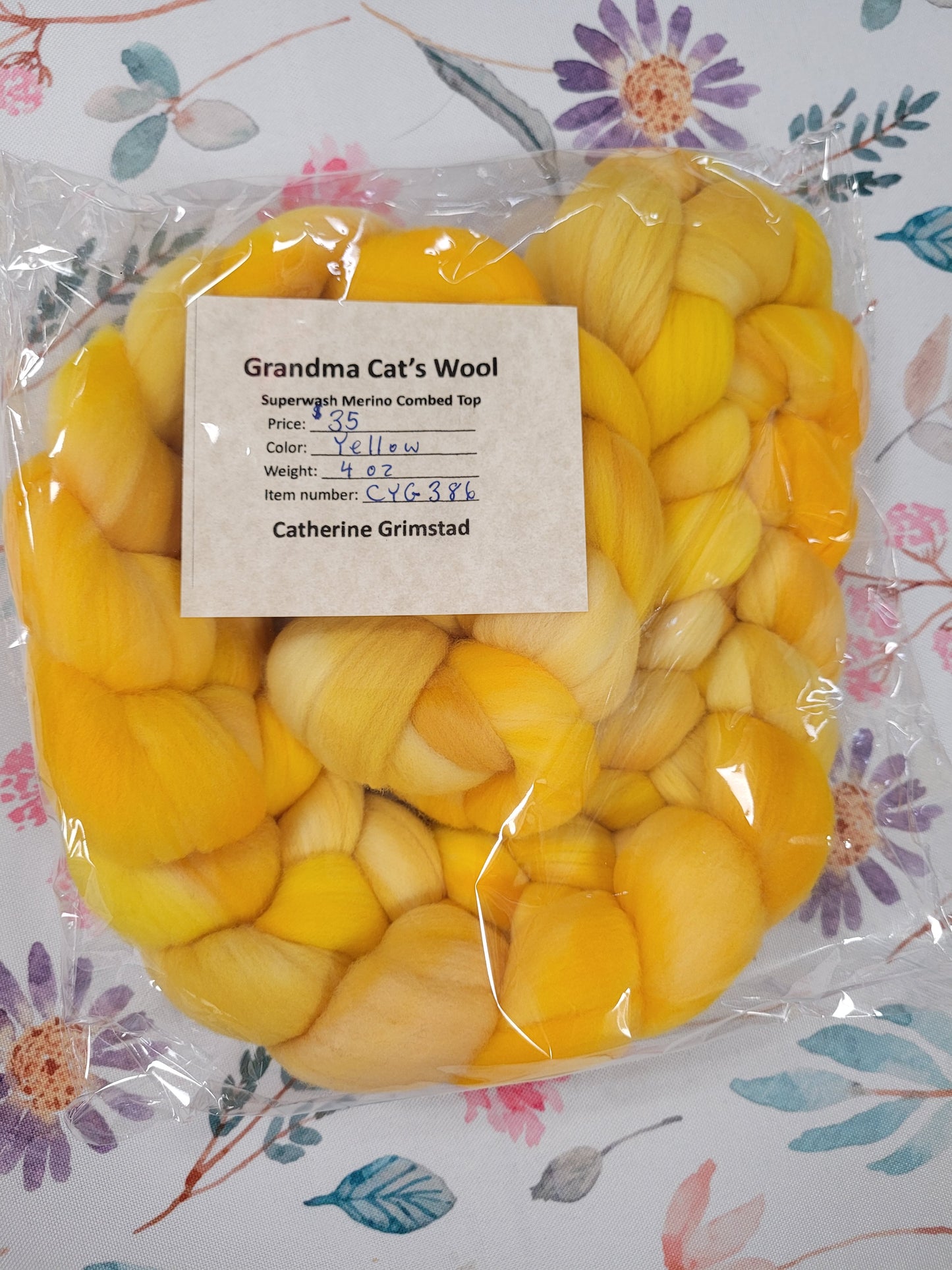 Grandma Cat's Wool Roving