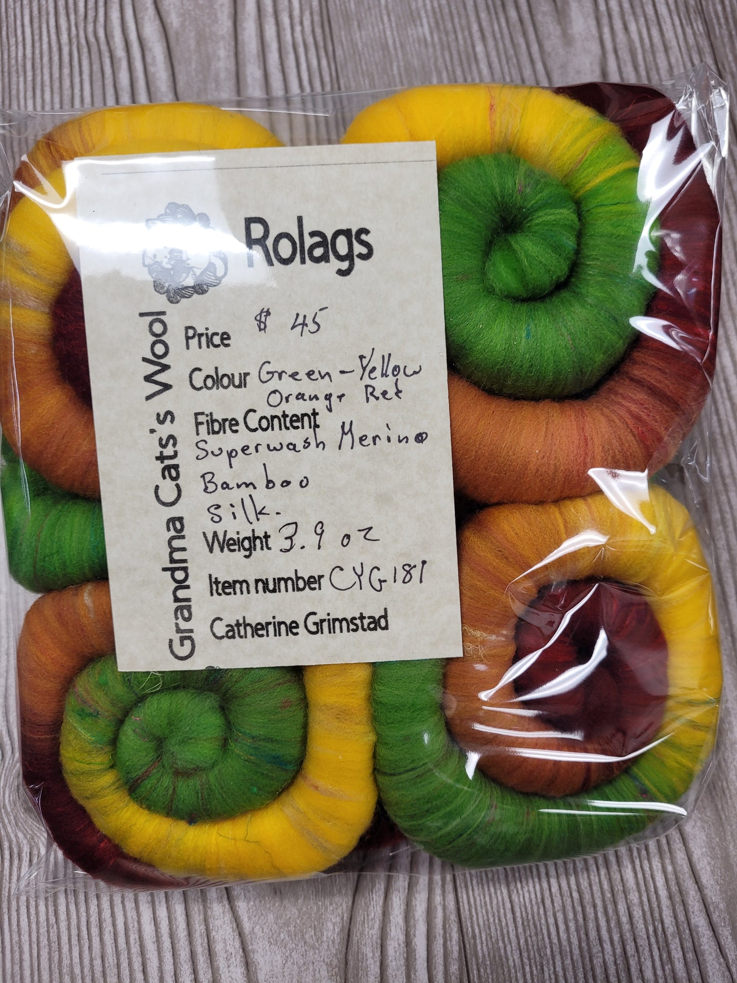 Grandma Cat's Wool Rolags