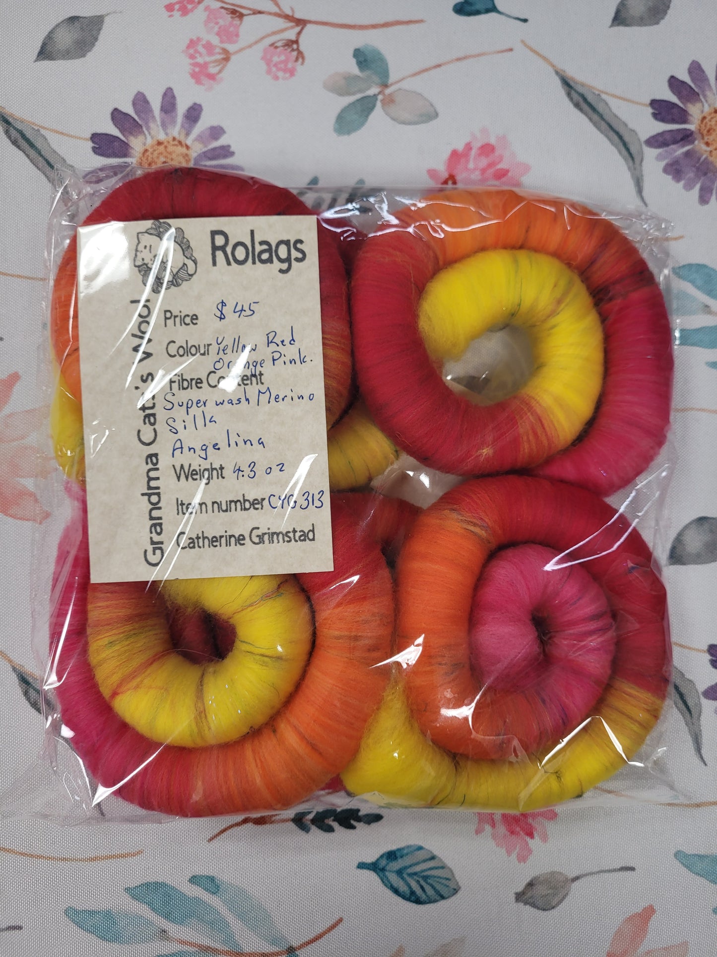 Grandma Cat's Wool Rolags