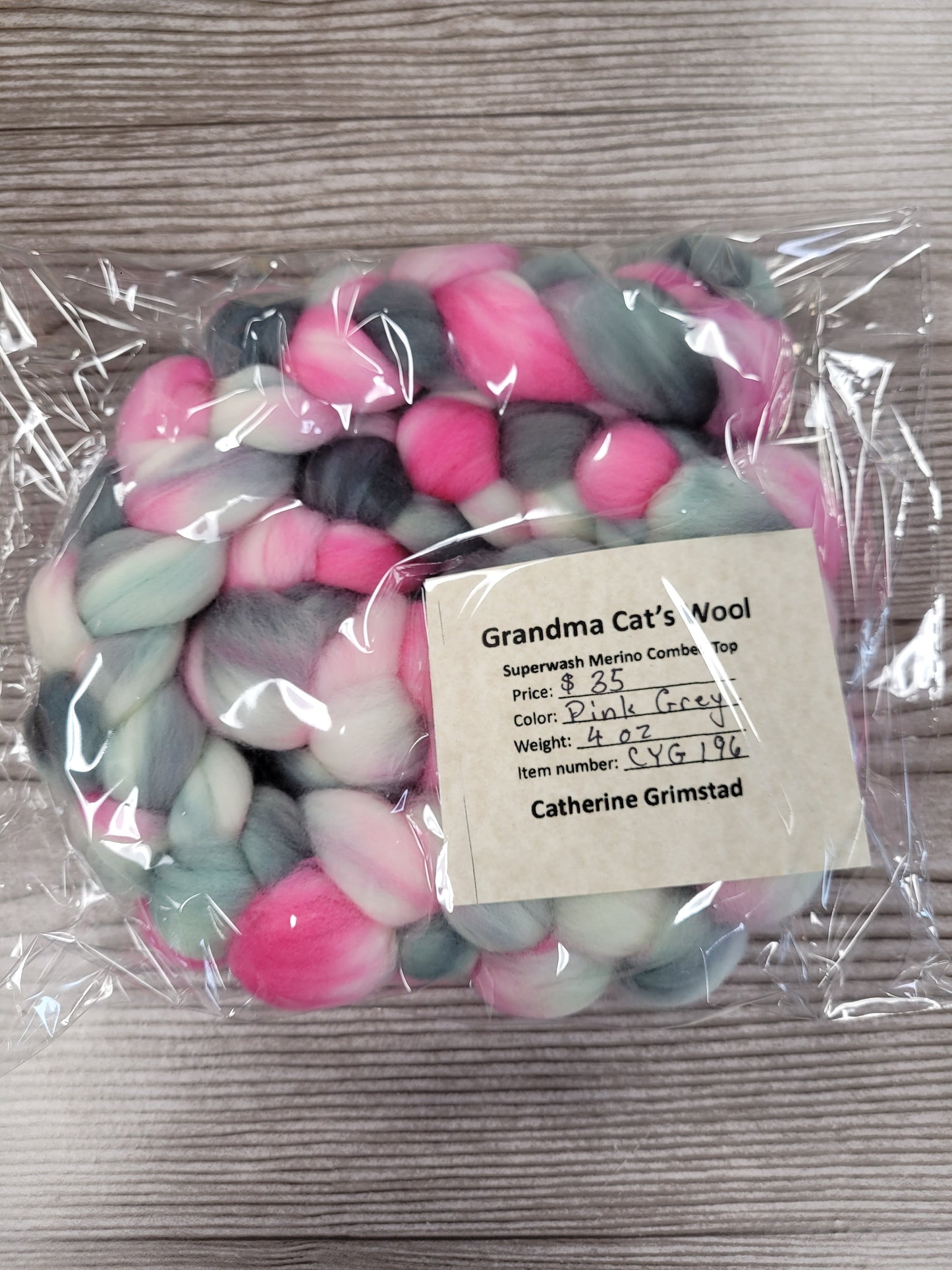 Grandma Cat's Wool Roving
