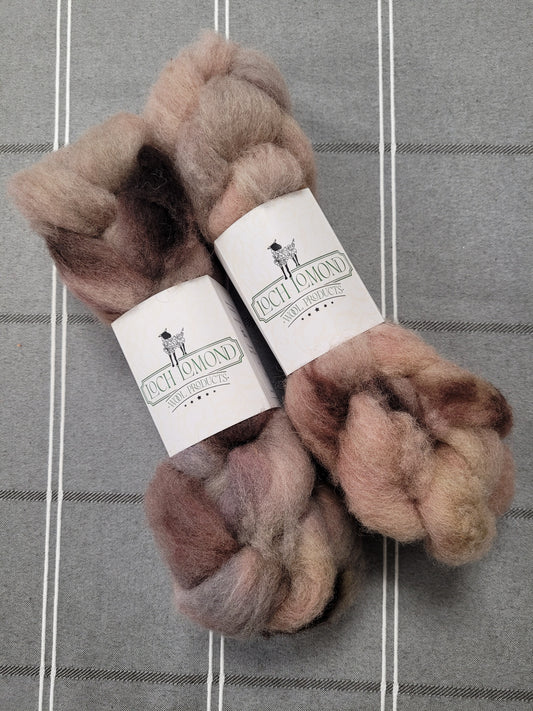 Loch Lomond Dyed Roving - Med Flock Blend