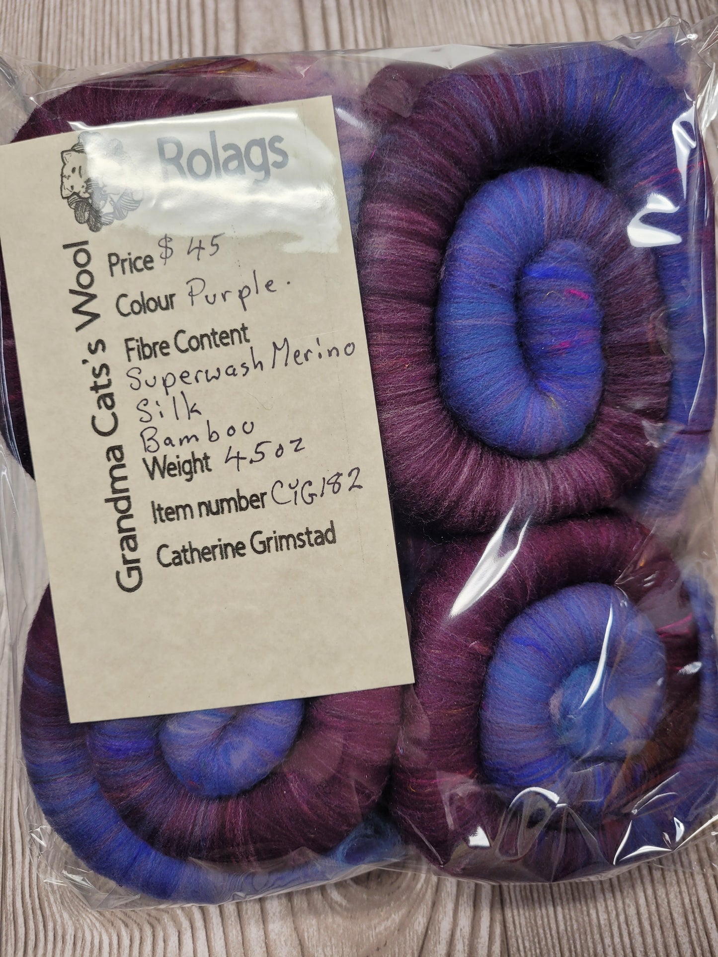 Grandma Cat's Wool Rolags