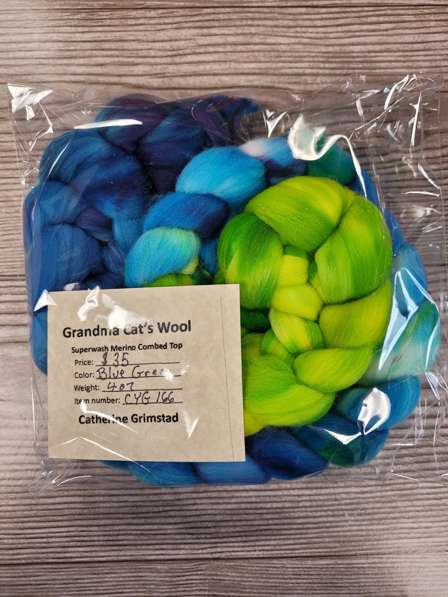 Grandma Cat's Wool Roving