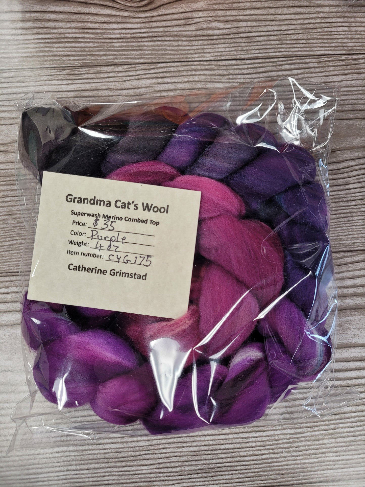 Grandma Cat's Wool Roving