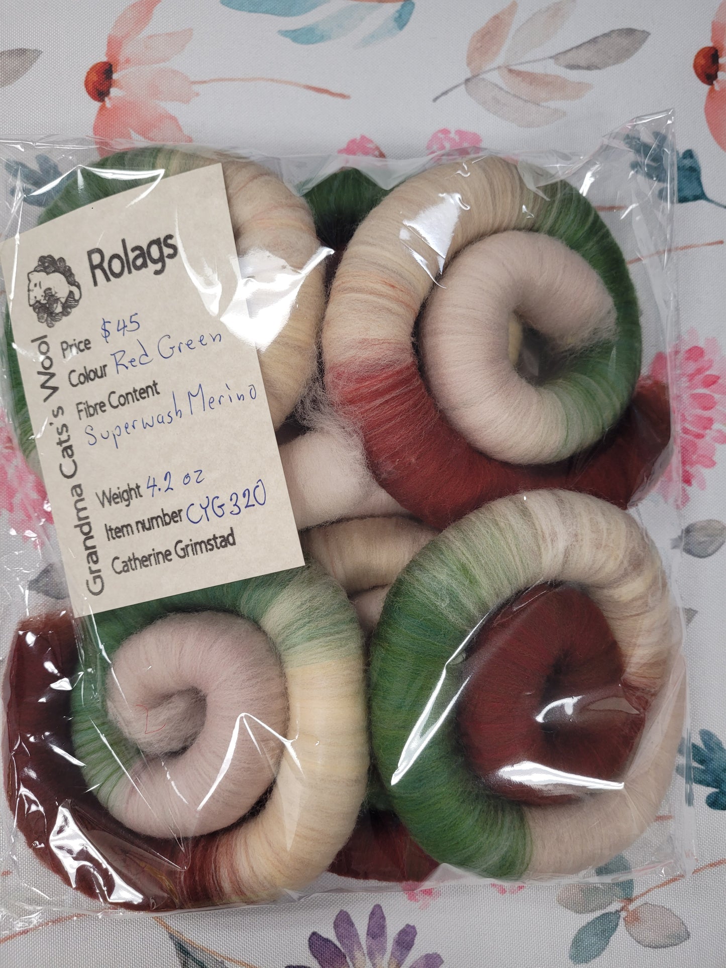 Grandma Cat's Wool Rolags